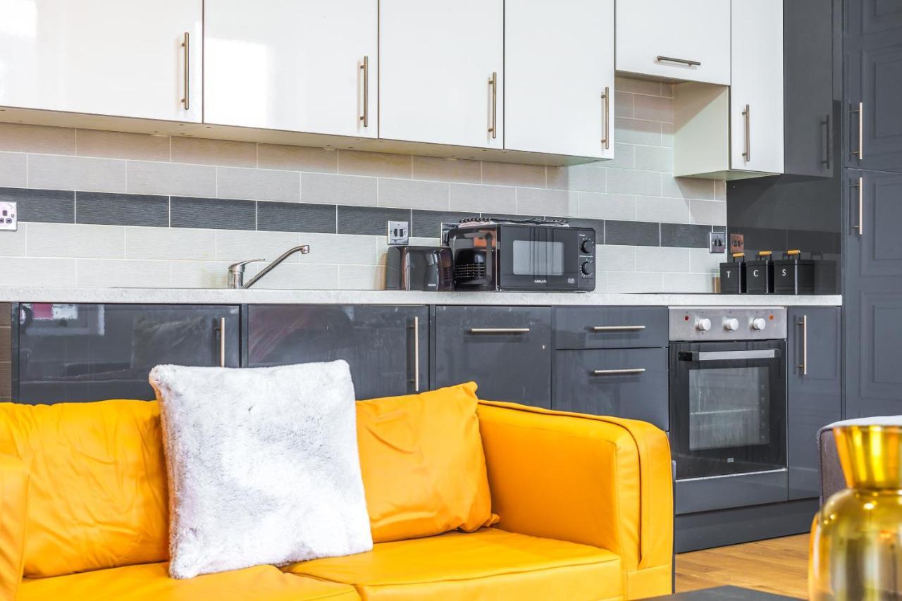 Spacious City Centre Apartment - Sleeps 8 Liverpool Exterior foto